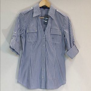 Casual stripe buttoned shirt with rolled up sleeve